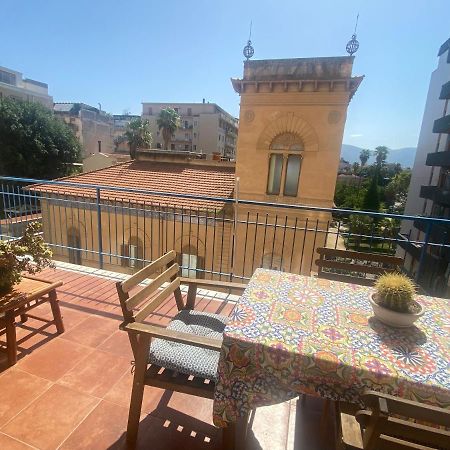Le Stanze Di Irma Apartment Palermo Bagian luar foto