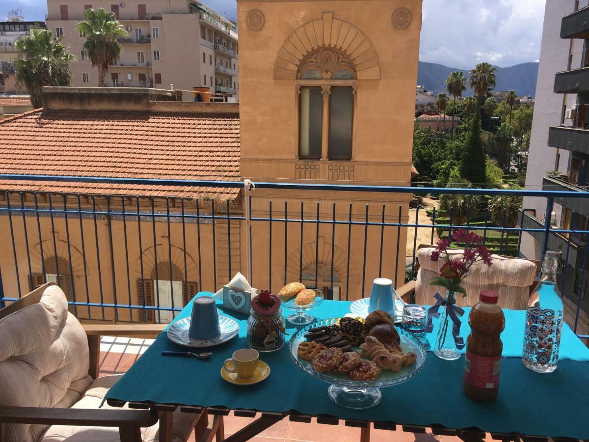 Le Stanze Di Irma Apartment Palermo Bagian luar foto